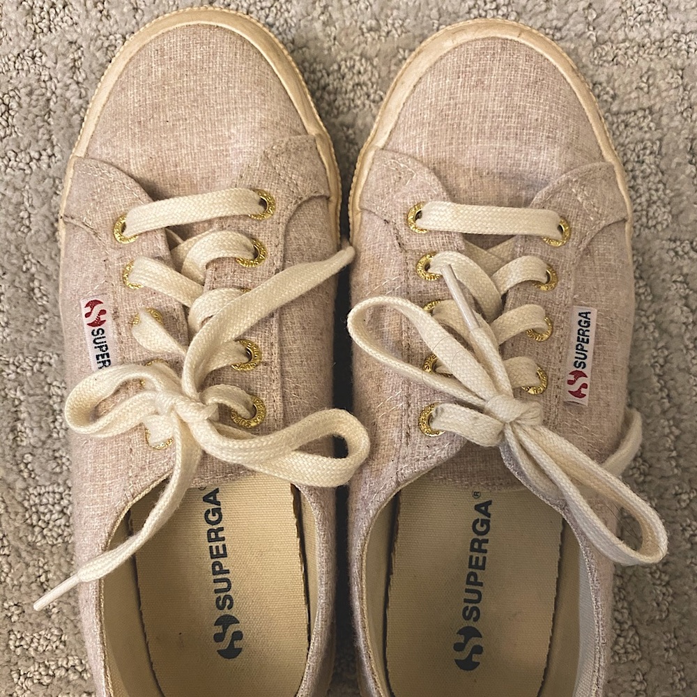 Cashmere Superga’s size 37